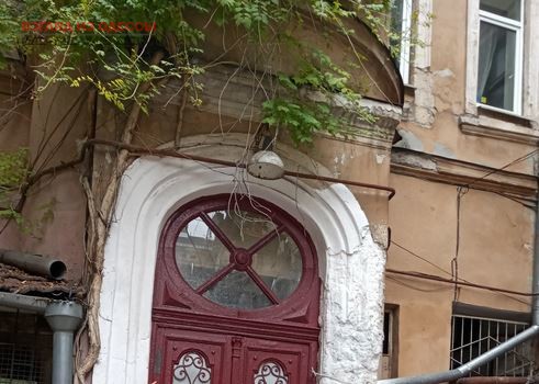 В Одессе проводят пересчет аутентичных табличек, дверей и ворот