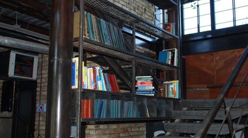 В Одессе появилось необычное пространство для книгоманов