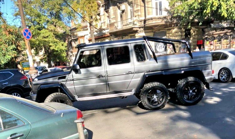 Редкое авто за миллион доллар обнаружено в центре Одессы