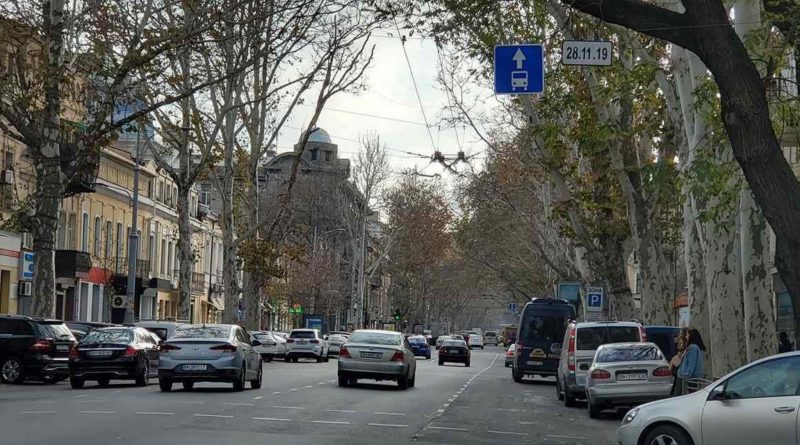 В Одессе с 28 ноября начала работать выделенная полоса в центре города