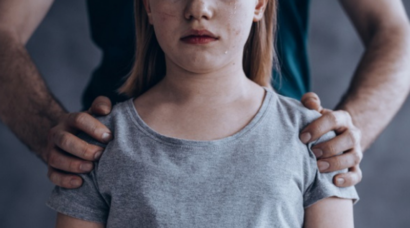 Девочка-подросток из Одессы подверглась насилию со стороны отчима