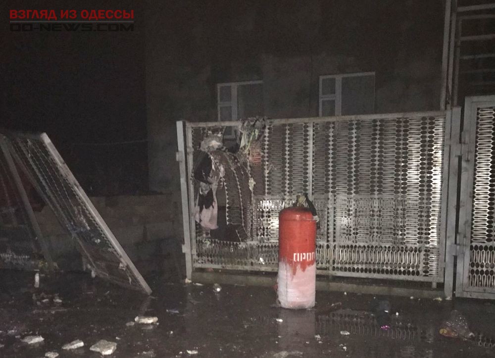 Под Одессой из-за взрыва газбаллона пострадал дом и люди в нём