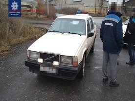 В Одессе задержали пьяного водителя на угнанном авто