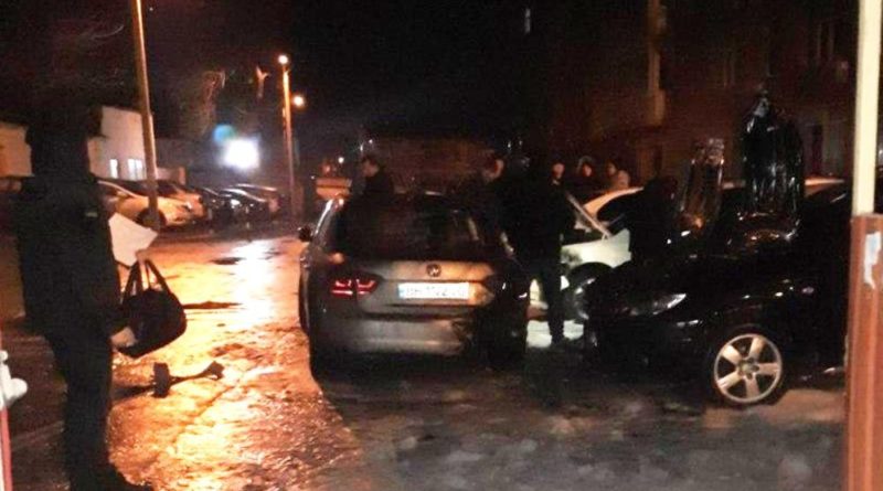 Ночью в Одессе от огня пострадали четыре автомобиля