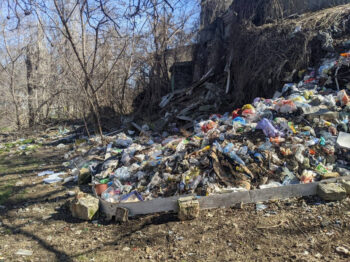 В Одесі позбуваються смітника