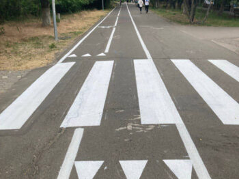В Одесі наносять нову дорожню розмітку