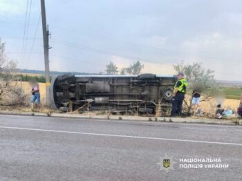 На трасі Одеса – Рені перекинувся рейсовий автобус