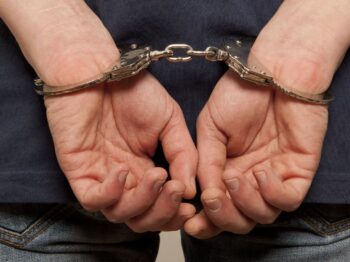 Двоє мешканців Одещини постануть перед судом за серію крадіжок