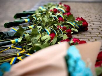 В Одесі відзначили День Соборності покладанням квітів