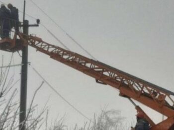 Понад 300 тисяч родин на Одещині залишилися без світла: енергетики працюють цілодобово