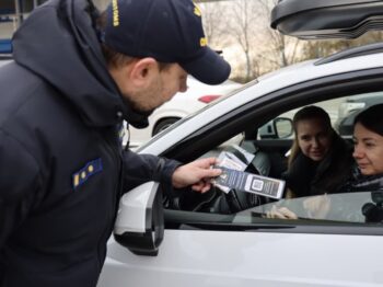Молдова змінила правила в’їзду: без техогляду авто не пропустять