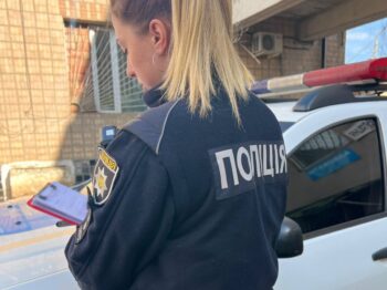 На Одещині викрили незаконний продаж небезпечних предметів