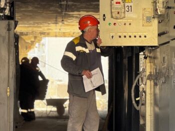 Світло повертають: актуальна ситуація в Одесі та області