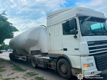 Смертельна ДТП в Одесі: під колесами вантажівки загинула жінка