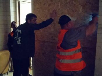 В Одесі ліквідовують наслідки нічної атаки: працюють штаби допомоги