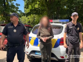Доглядальницю підозрюють у жорстокому поводженні з 84-річною жінкою на Одещині