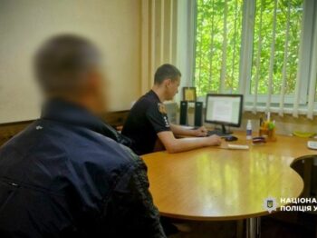 В Одесі чоловік пограбував пенсіонерку, прикинувшись її сусідом