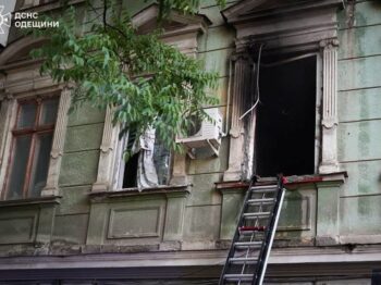 У Приморському районі Одеси сталася пожежа в комунальній квартирі