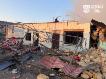 Росія атакувала Одесу та Одеський район: є жертви, пошкоджено цивільні об’єкти