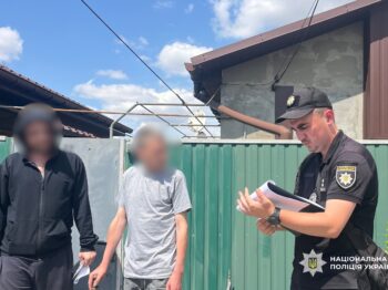 Поліцейські викрили жителя Ізмаїла на незаконному продажі зброї та гранат